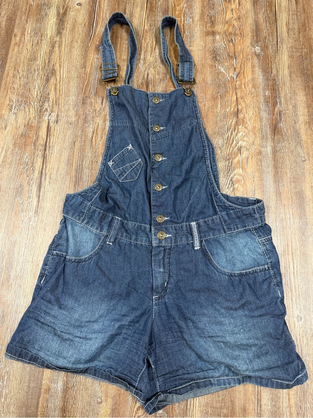 Vintage y2k low rise Mossimo Supply Co. Denim Overalls Shorts
Size XS